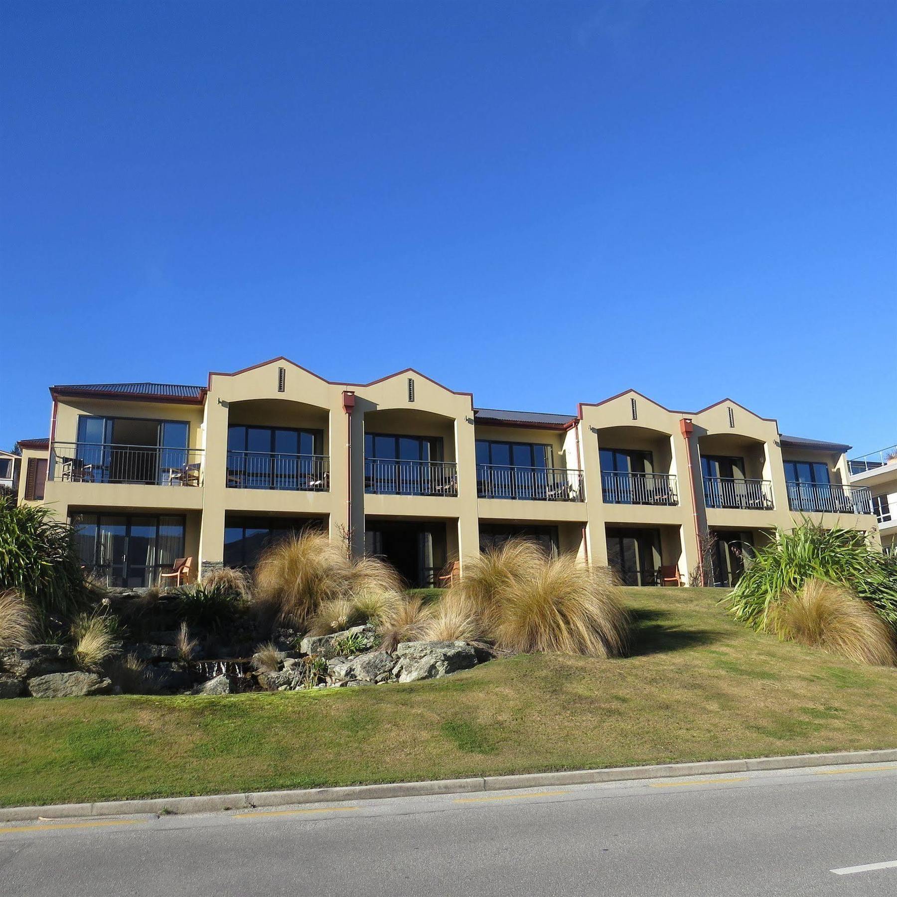 The Moorings Motel And Apartments Wanaka Kültér fotó